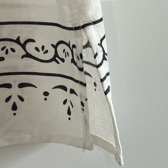 Anne Carson Linen Blend Sleeveless Blouse Size Medium White/Black Print Coastal - Picture 5 of 12